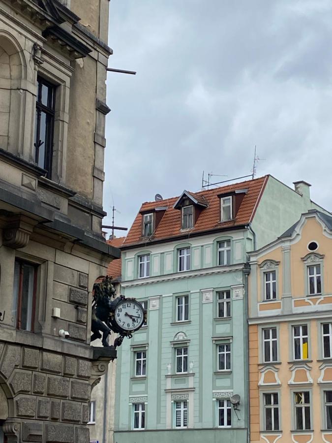 Apartament Przy Ratuszu Klodzko Bagian luar foto