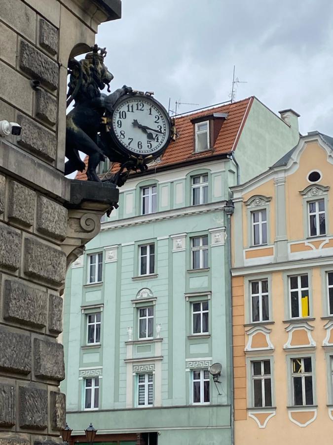 Apartament Przy Ratuszu Klodzko Bagian luar foto