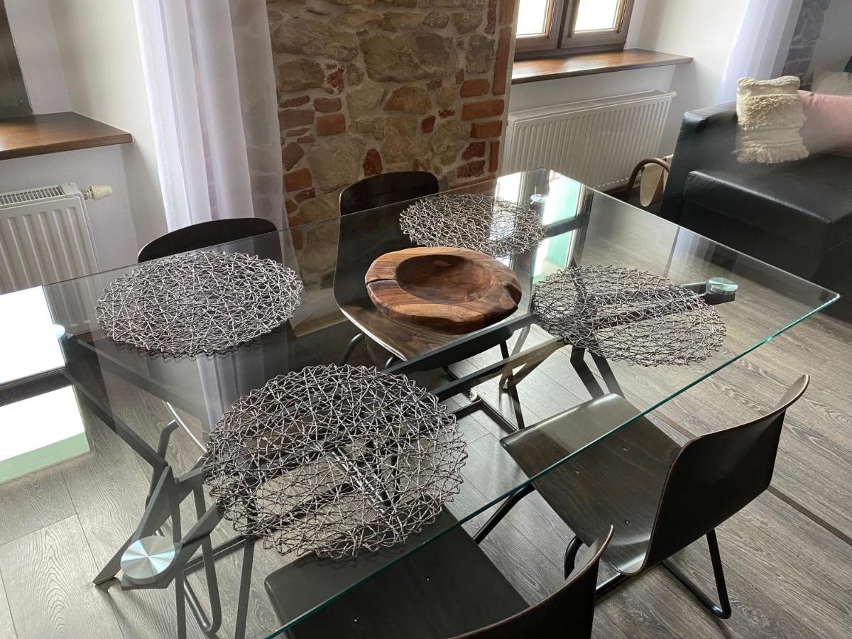 Apartament Przy Ratuszu Klodzko Bagian luar foto