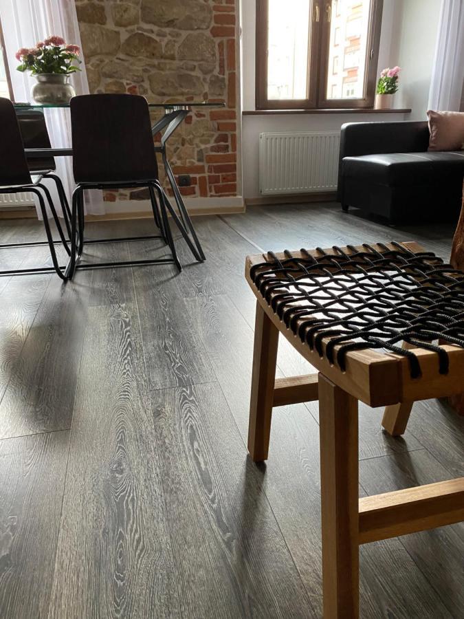Apartament Przy Ratuszu Klodzko Bagian luar foto